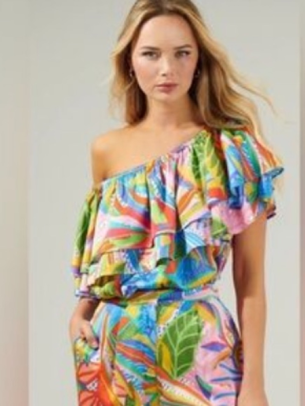 NWT Sugarlips Multicolor Ruffle One-Shoulder Crop Top - Picture 2 of 9